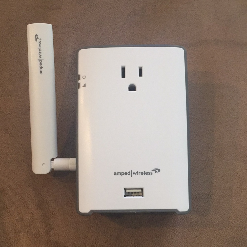 Wireless WiFi Range Extender